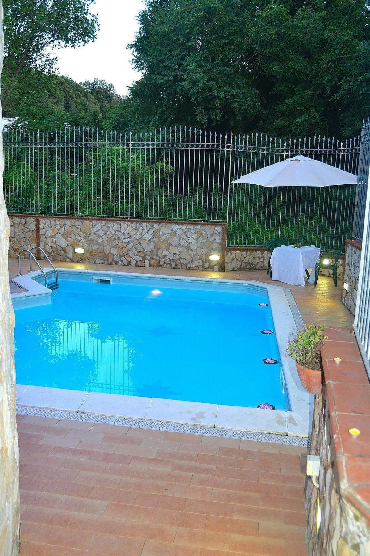 Bed and Breakfast I Giardini Di Capodimonte 2 Neapel Exterior foto